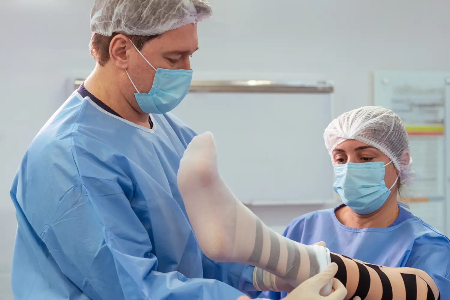 quando procurar um cirurgião vascular